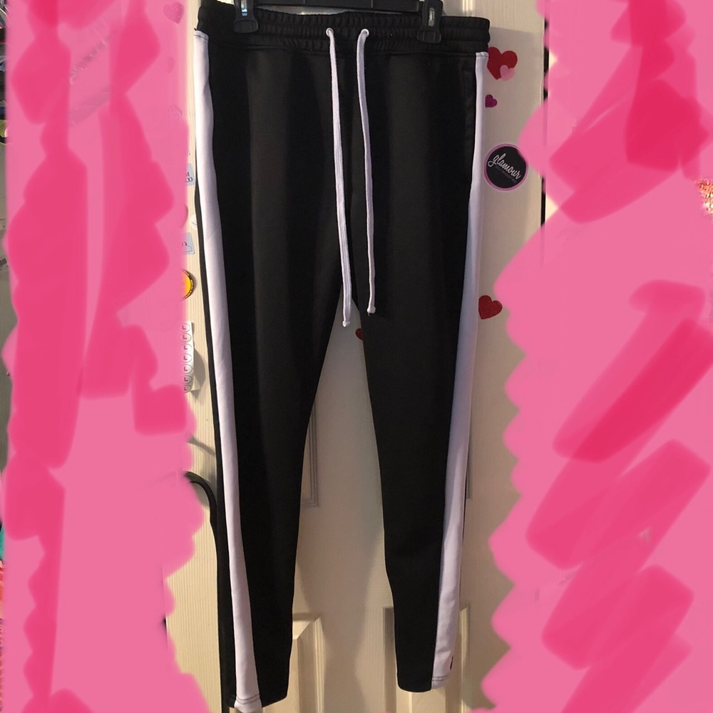 Rebel Minds Sweatpants!